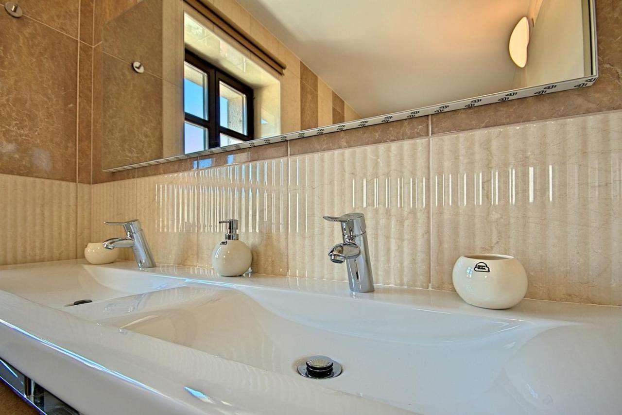 Stone Villa Zahara Ližnjan Екстериор снимка