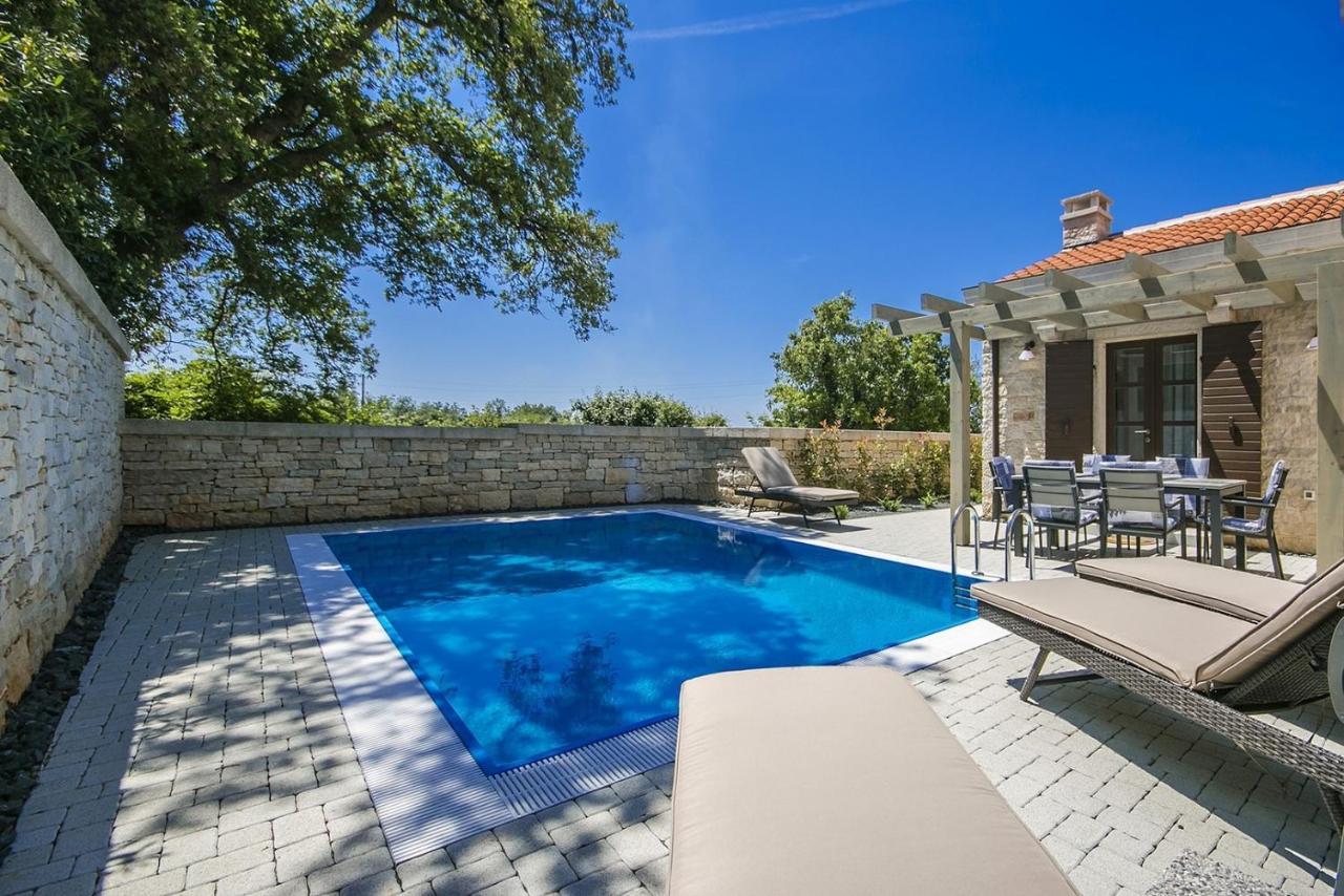 Stone Villa Zahara Ližnjan Екстериор снимка