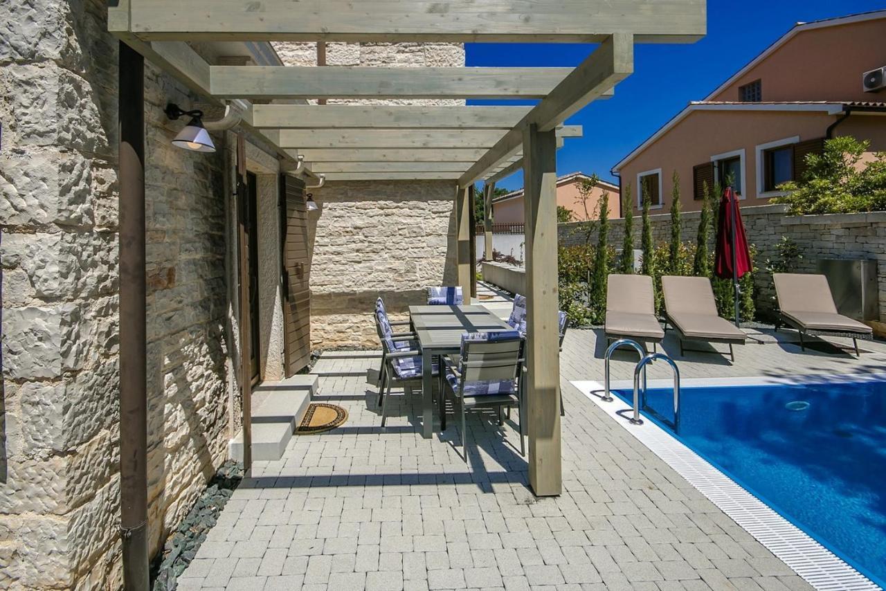 Stone Villa Zahara Ližnjan Екстериор снимка